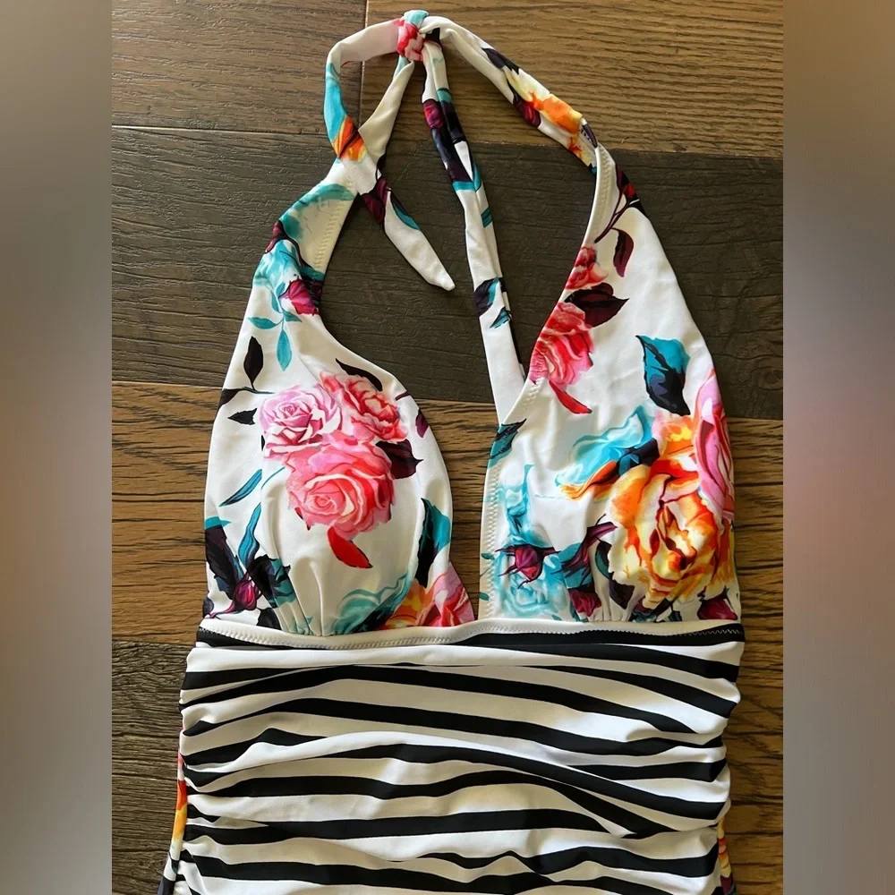 CUPSHE Bold Floral and Stripe Halter
One Piece Swimsuit NWT!! - Picture 5 of 12